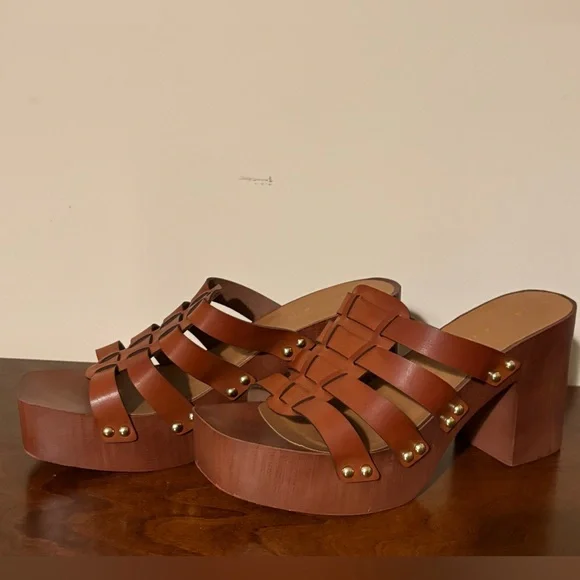 Madden Girl Sandals - Picture 2 of 4